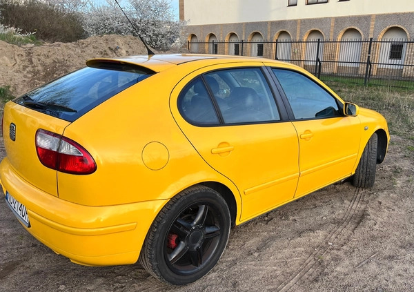 Seat Leon cena 8500 przebieg: 325405, rok produkcji 2002 z Gdynia małe 106